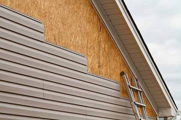 24/7 Emergency Siding experts in Georgetown, MA